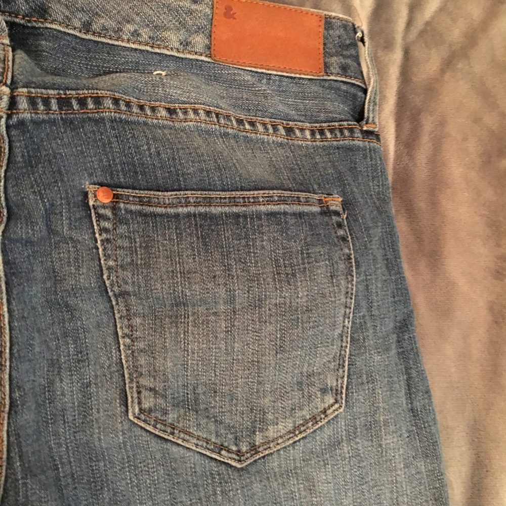 Tapered boyfriend jean